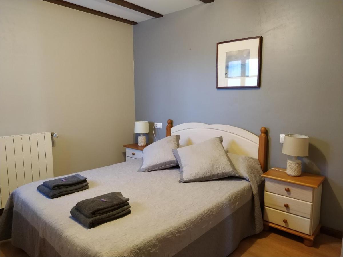 Apartamentos Llave De Santillana Santillana del Mar Extérieur photo