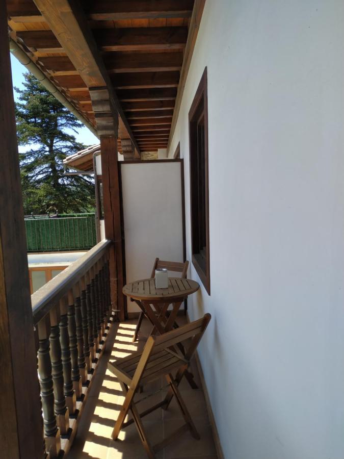 Apartamentos Llave De Santillana Santillana del Mar Extérieur photo