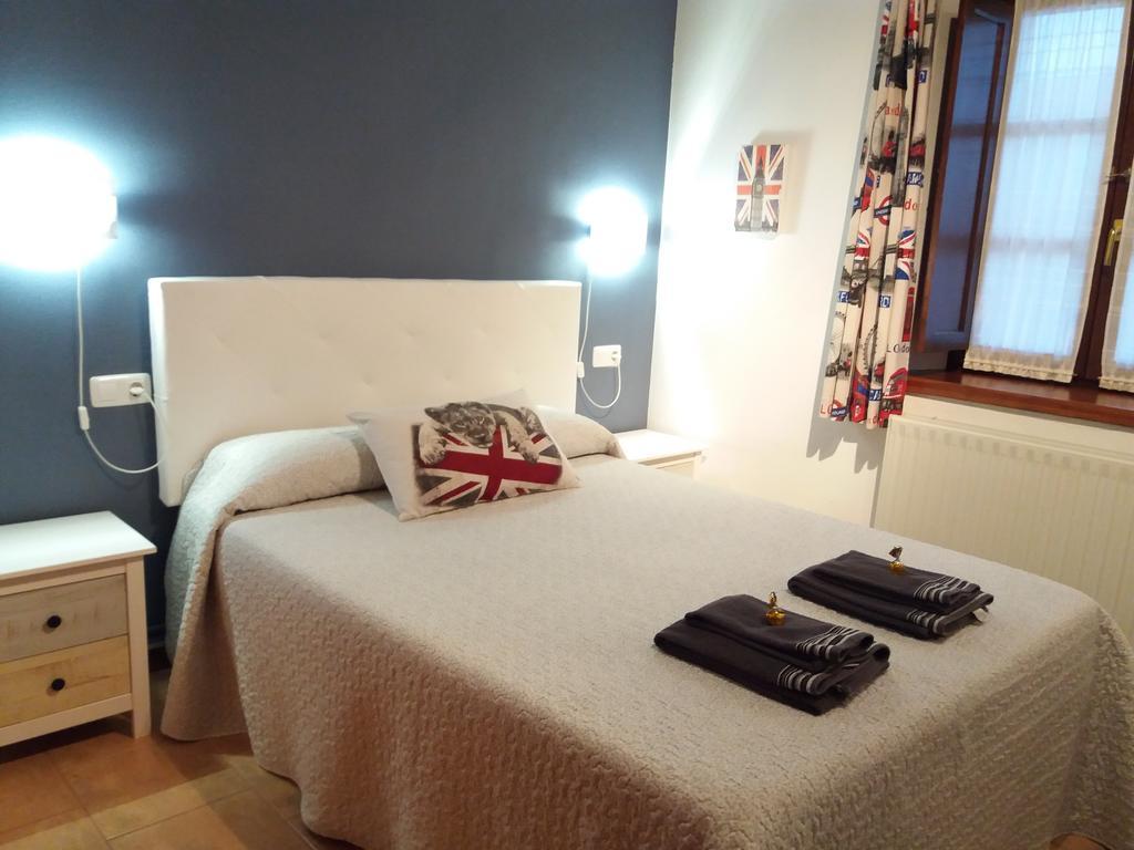 Apartamentos Llave De Santillana Santillana del Mar Extérieur photo